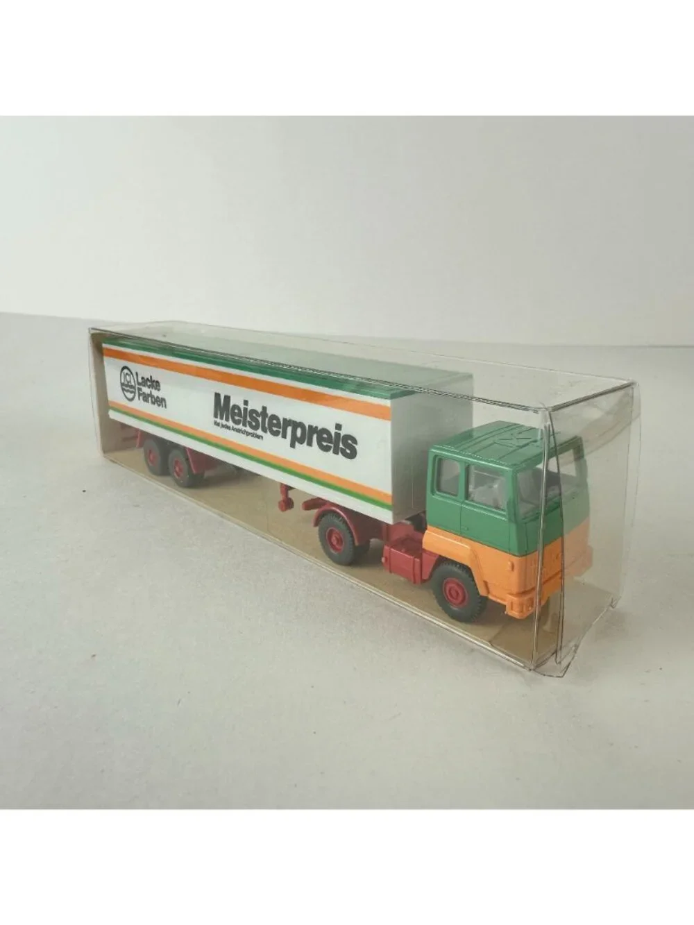 Wiking Ford Transcontinental Model Truck 